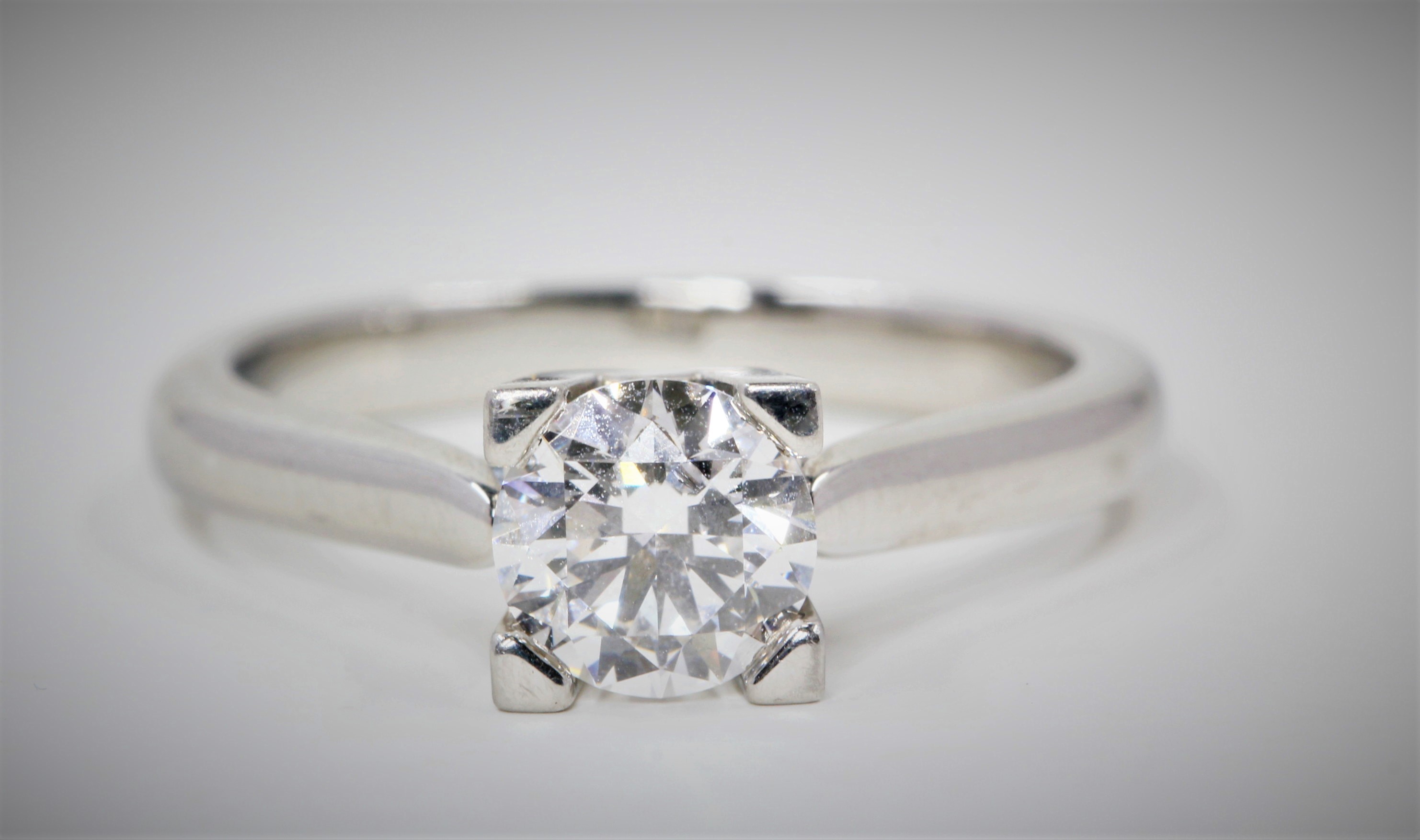 Harry Winston 0.75 CT Diamond Solitaire Engagement Ring with GIA ...